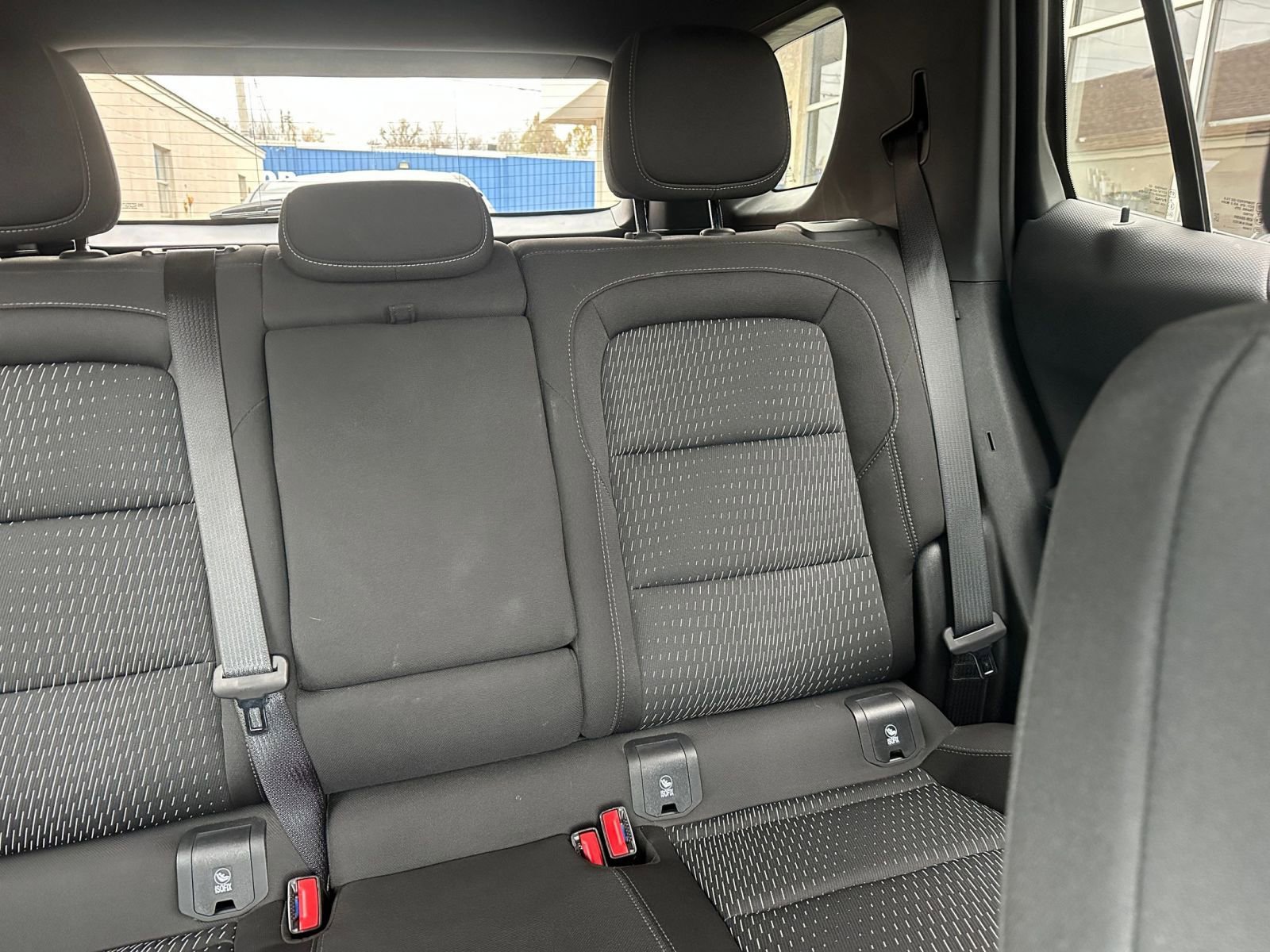 Used 2025 Chevrolet Equinox LT image 36