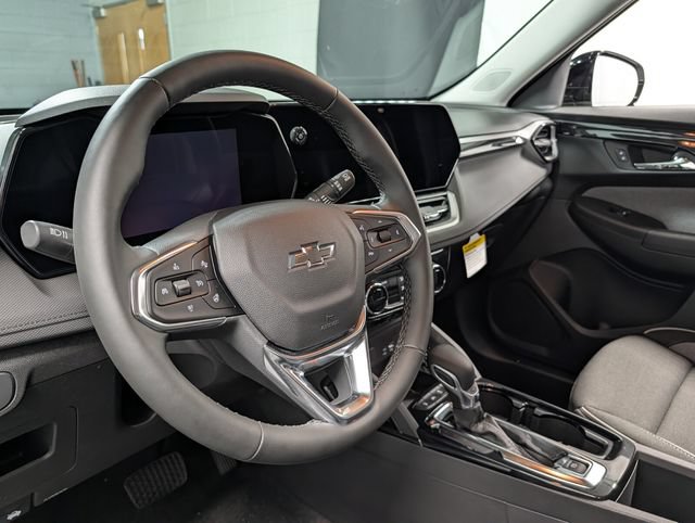 New 2026 Chevrolet TrailBlazer LT w/ Convenience Package AWD/4WD image 18