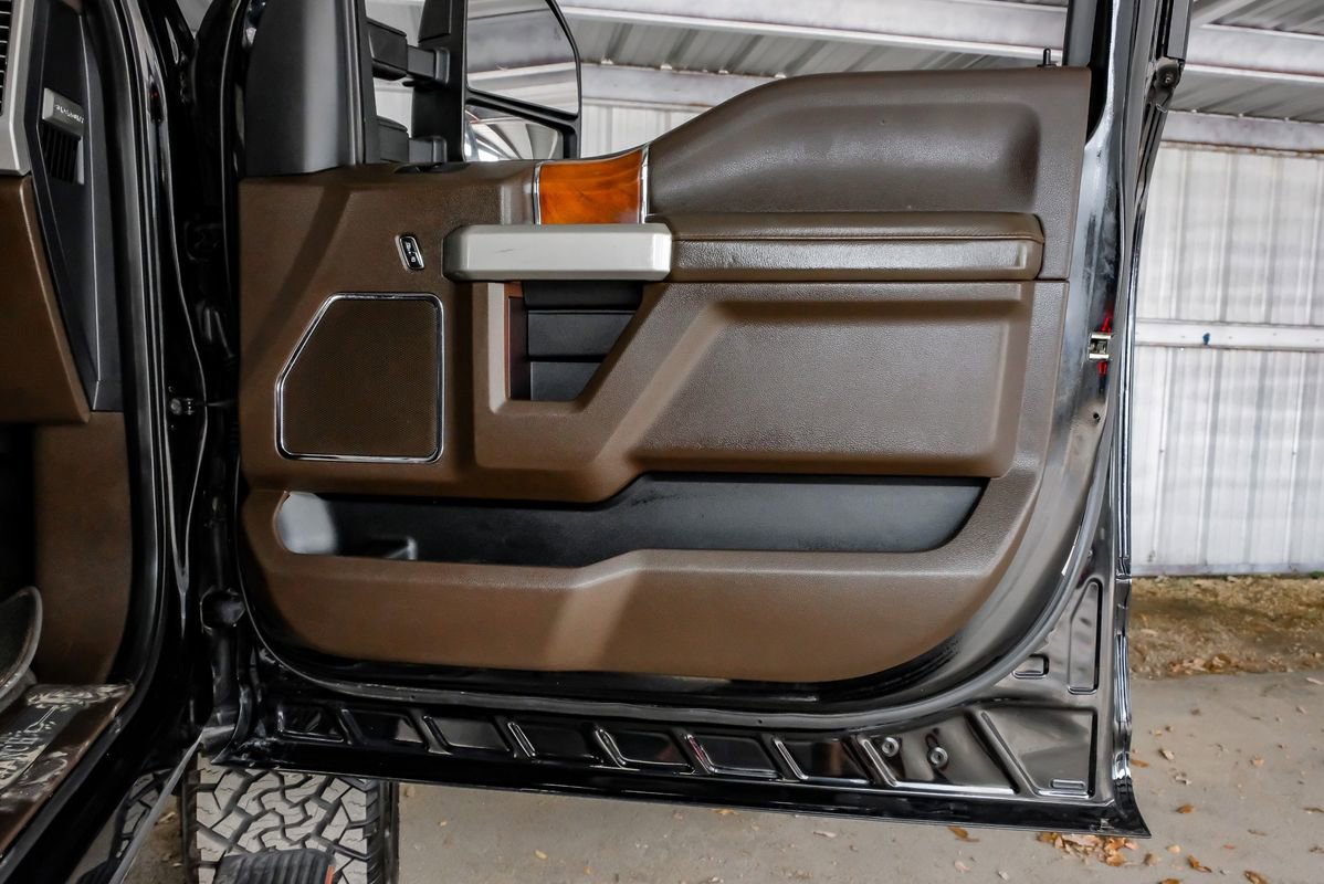 Used 2018 Ford F250 King Ranch w/ King Ranch Ultimate Package image 35