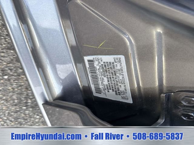 Used 2024 Nissan Sentra SV FWD image 19