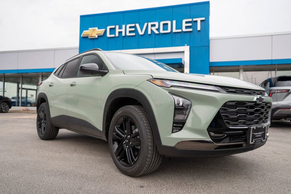 New 2026 Chevrolet Trax ACTIV image 1