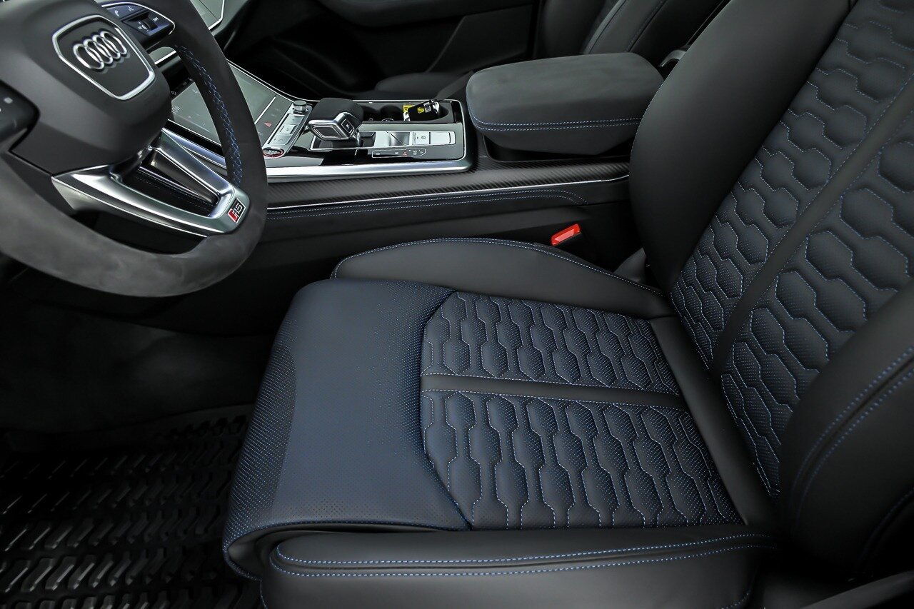 Used 2026 Audi RS Q8 performance AWD/4WD image 16