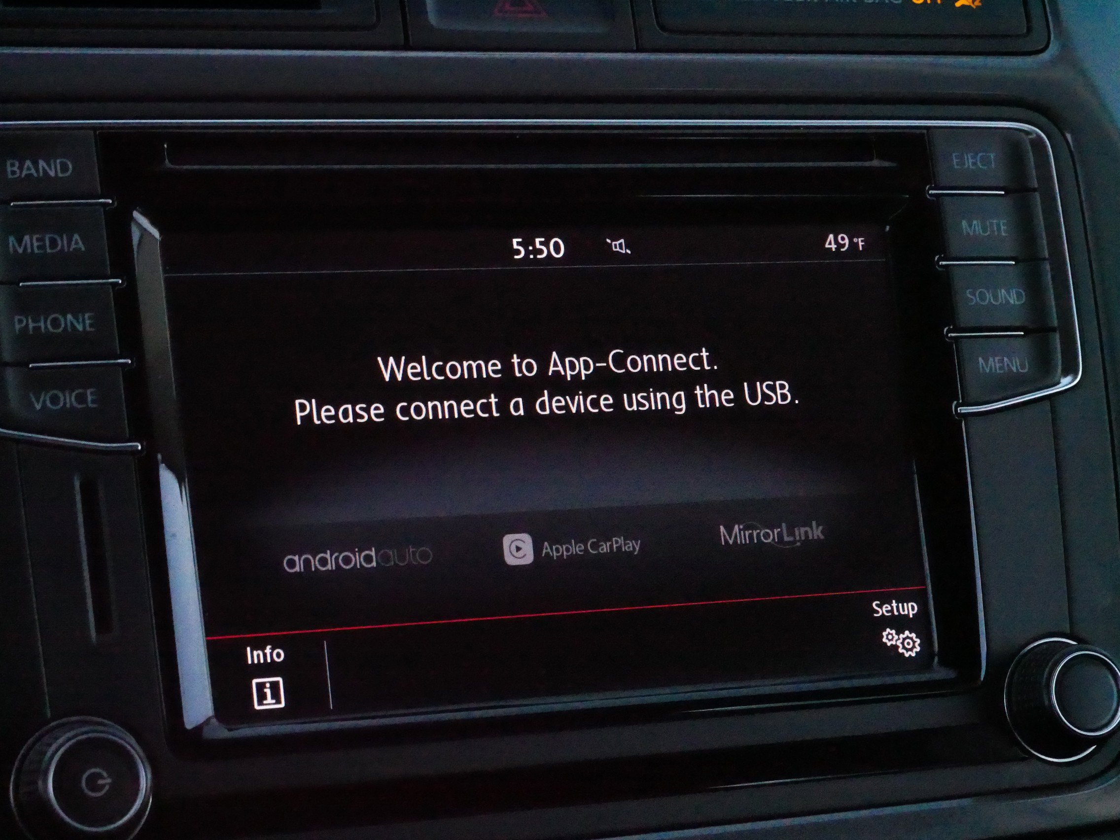 Used 2017 Volkswagen Tiguan Wolfsburg Edition image 28