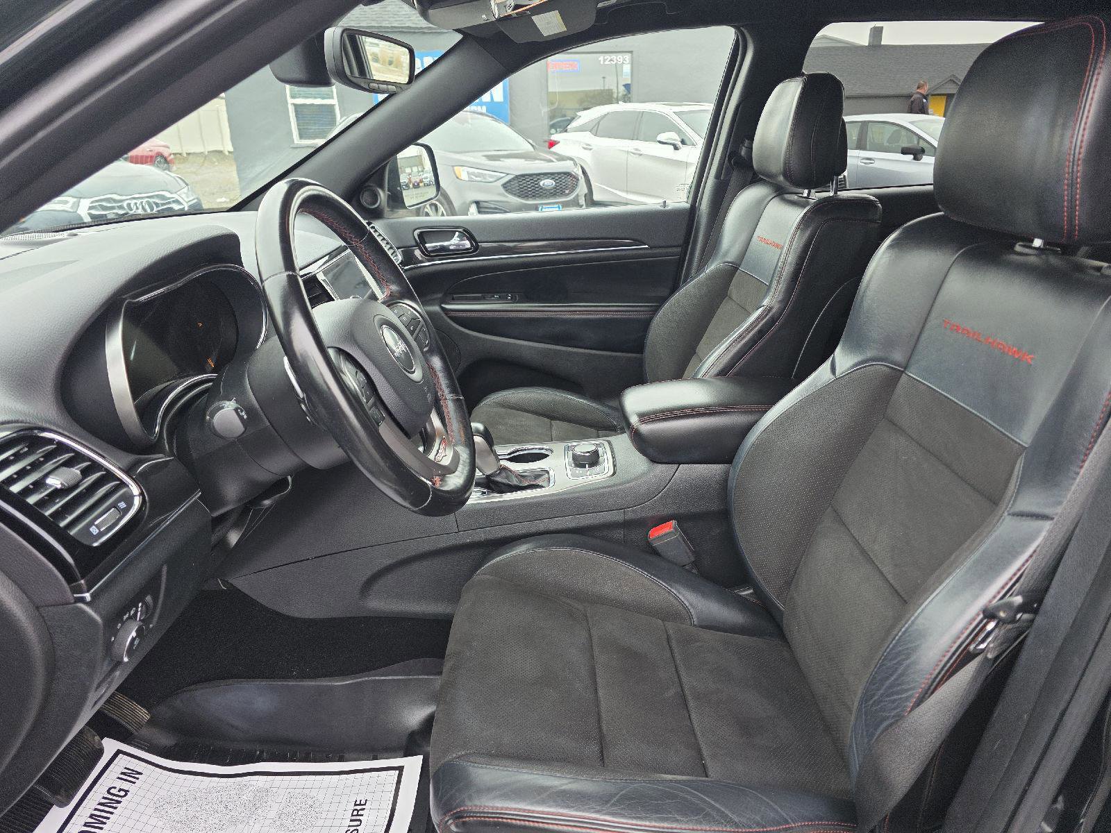 Used 2020 Jeep Grand Cherokee Trailhawk AWD/4WD image 7