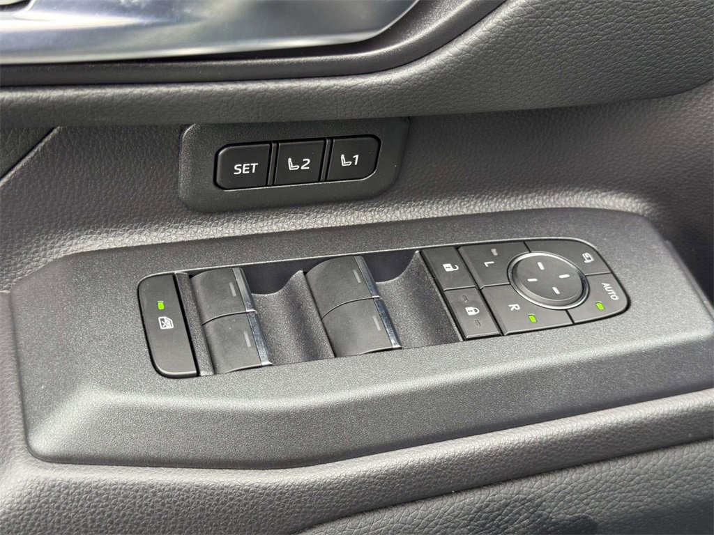 Used 2025 Toyota Land Cruiser Base w/ Premium Package image 18