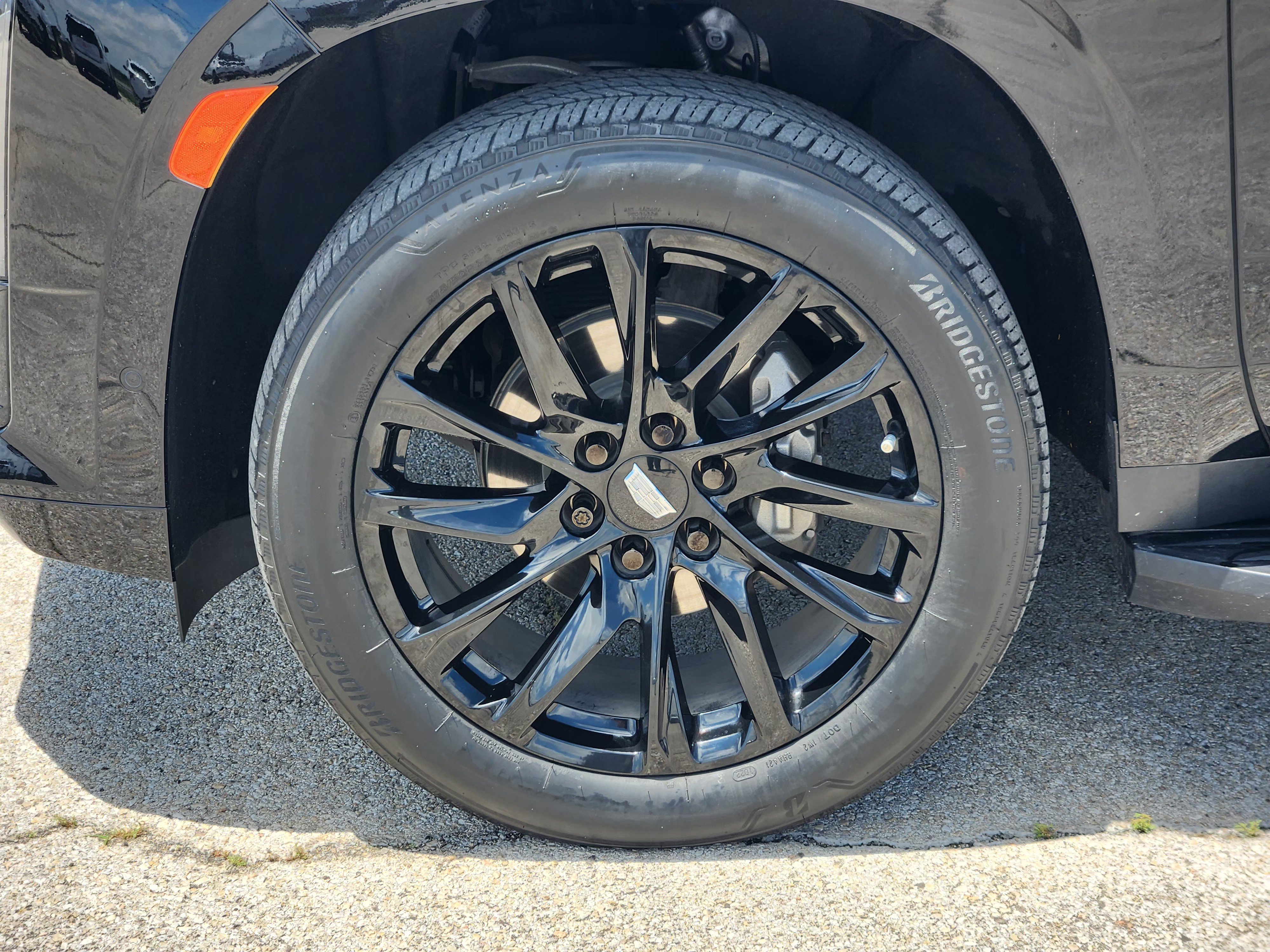 Used 2023 Cadillac Escalade Sport w/ LPO, ONYX Package RWD image 10