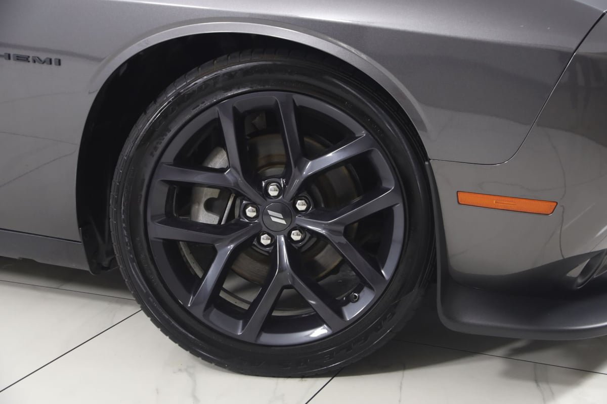Used 2022 Dodge Challenger R/T w/ Blacktop Package RWD image 13