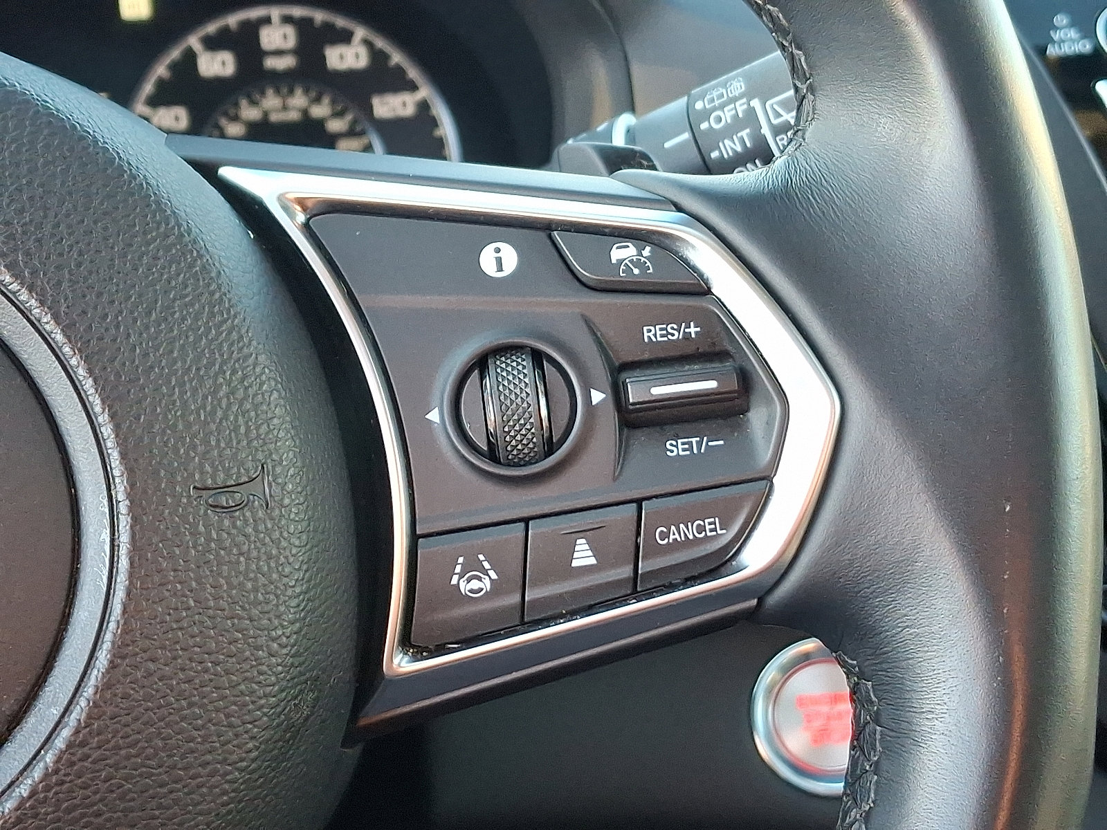 Certified 2023 Acura RDX w/ Technology Package image 23