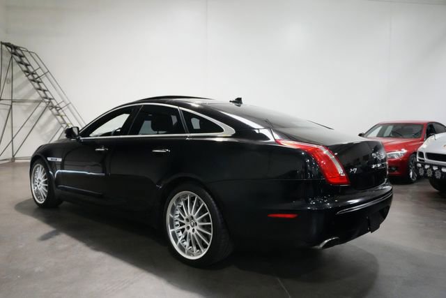 Used 2013 Jaguar XJ Supercharged image 6