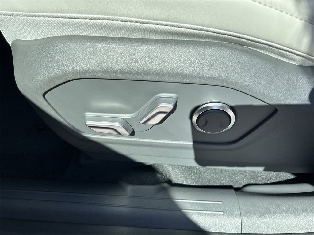 New 2026 Hyundai Santa Fe SEL image 23