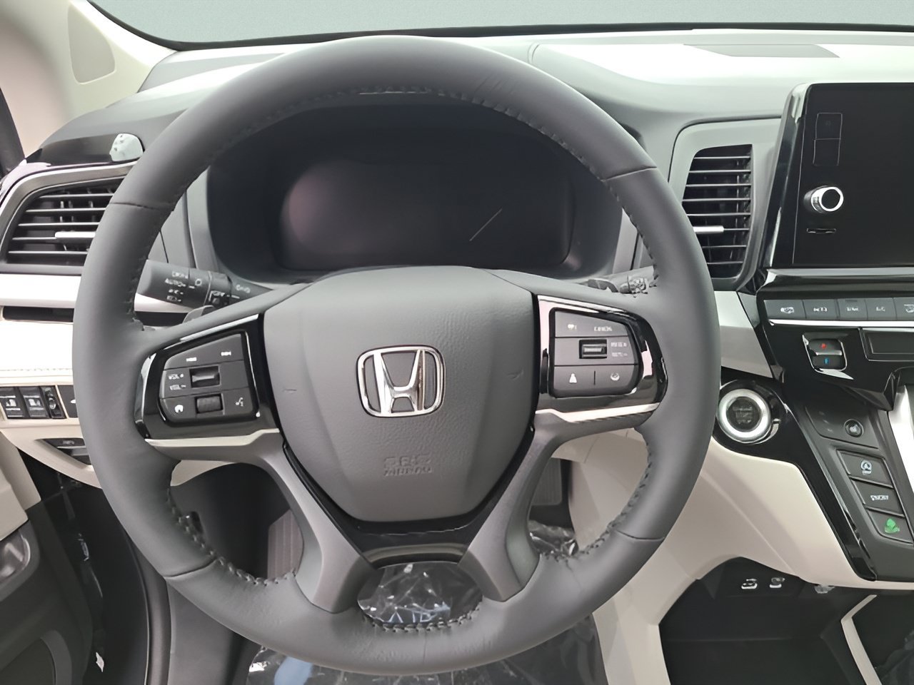 New 2027 Honda Odyssey Touring image 21