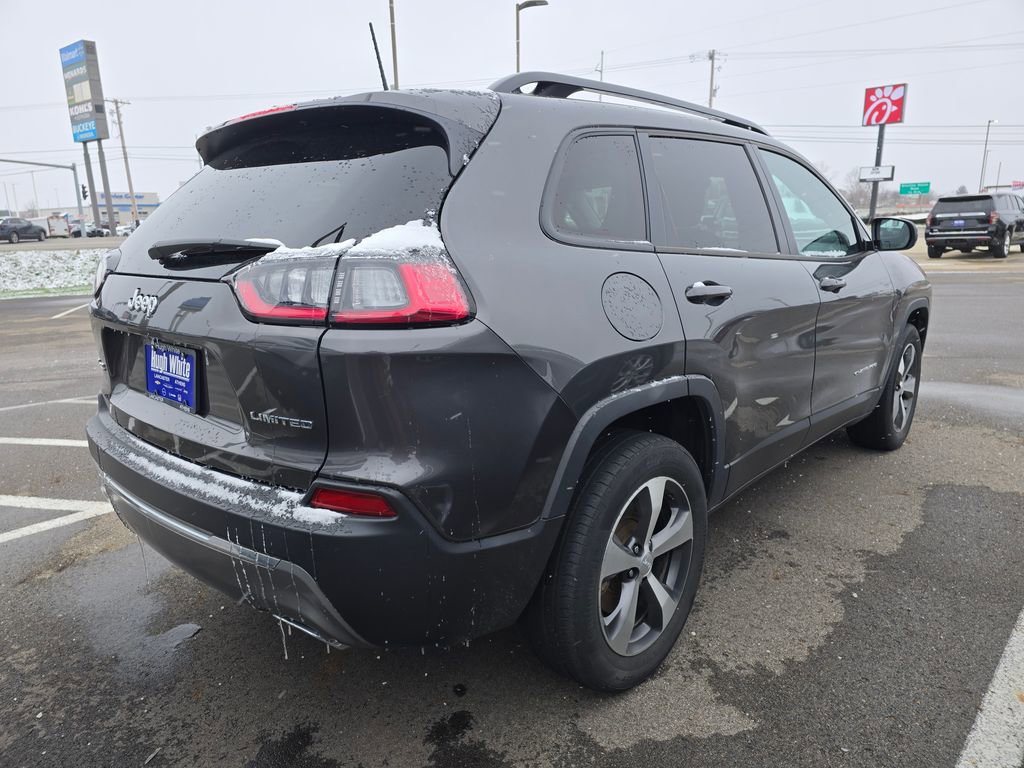 Used 2022 Jeep Cherokee Limited image 3