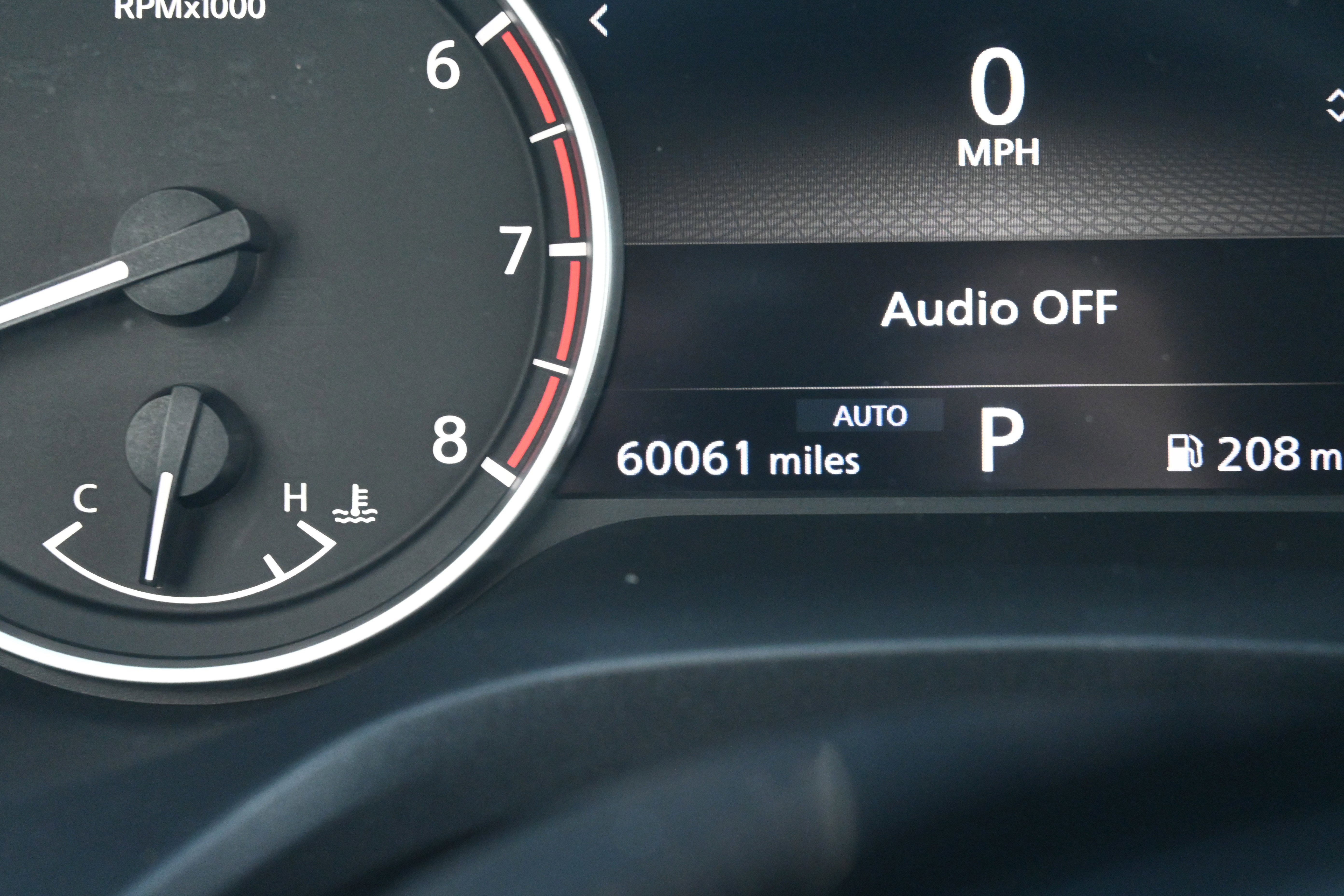 Used 2023 Nissan Rogue SV image 25