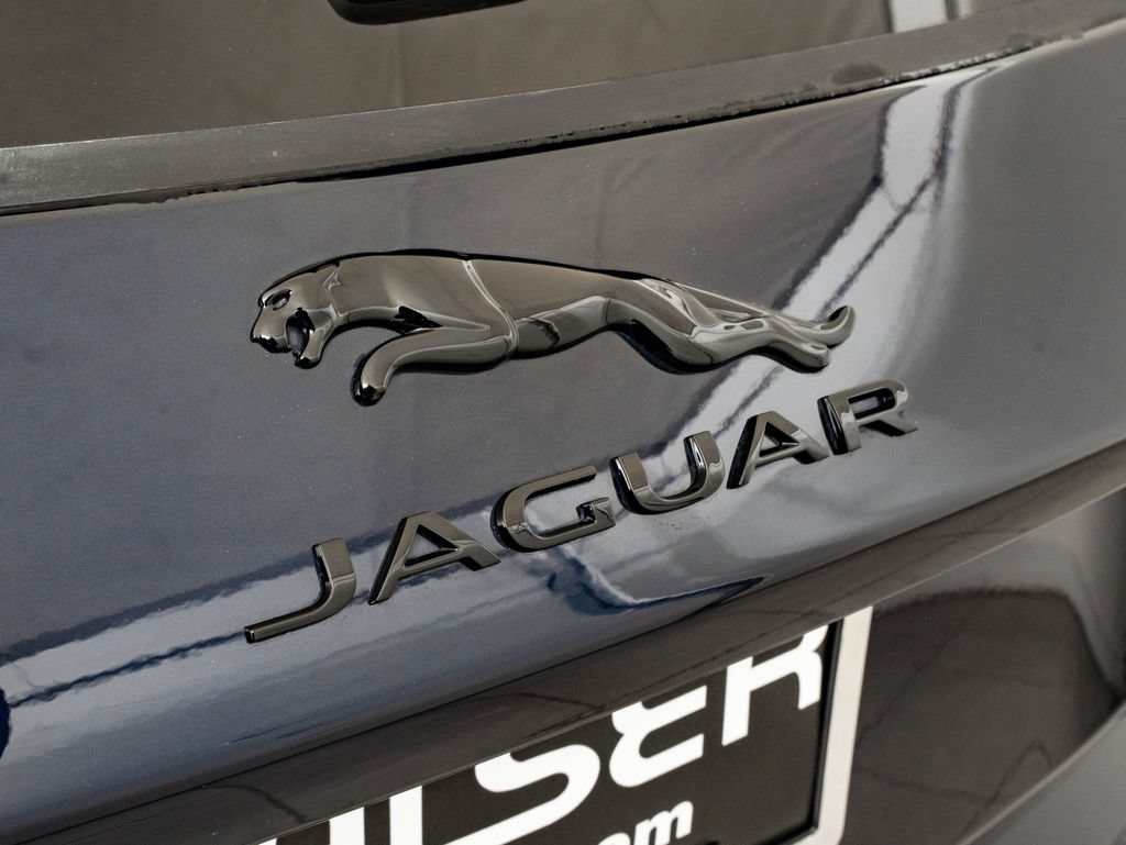Certified 2024 Jaguar E-PACE R-Dynamic SE AWD/4WD image 16