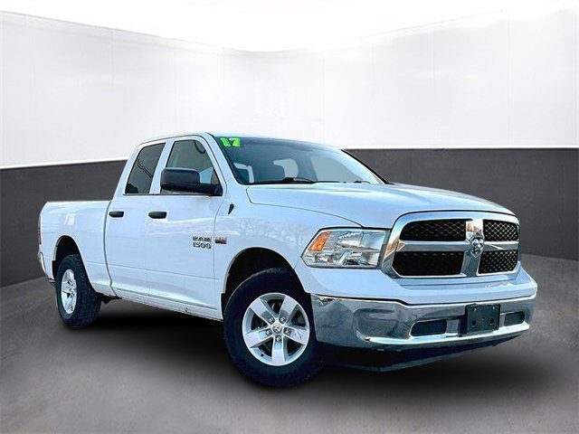 Used 2017 RAM 1500 ST w/ SXT Appearance Group image 4