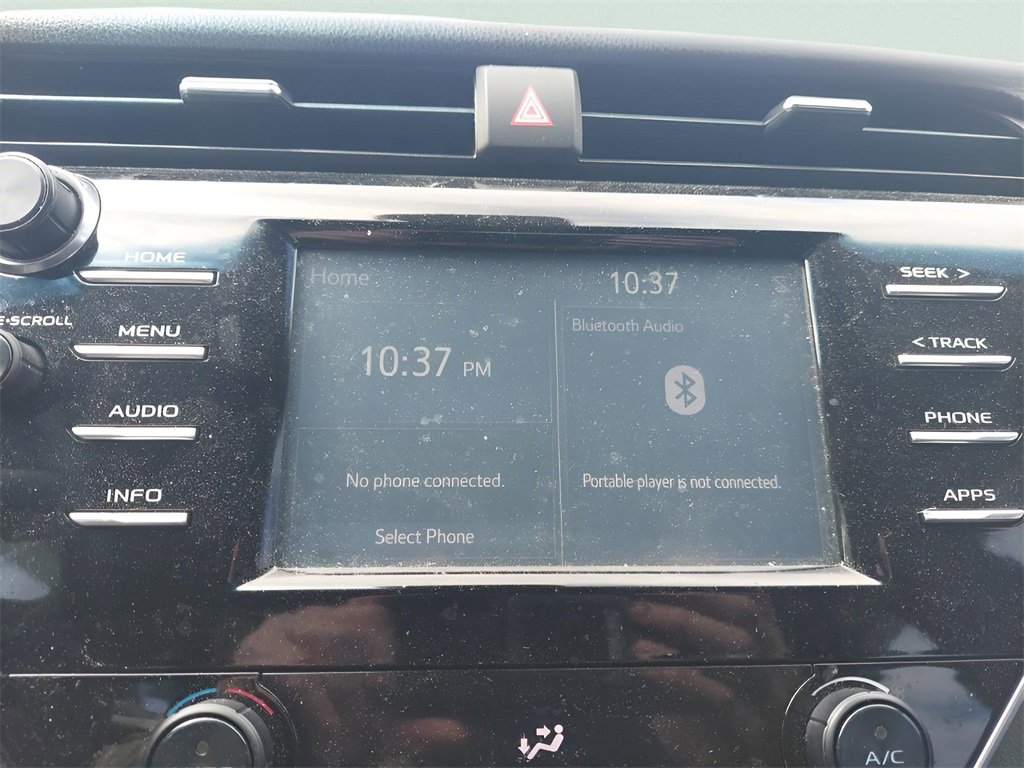 Used 2018 Toyota Camry SE image 22