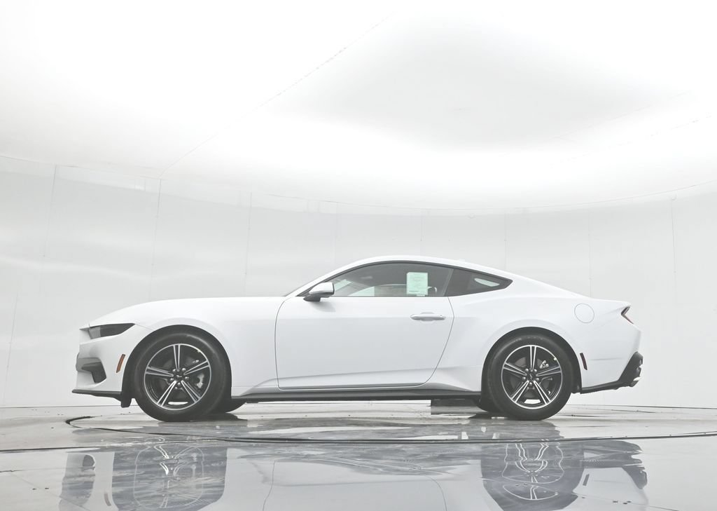 Used 2025 Ford Mustang Coupe RWD image 48