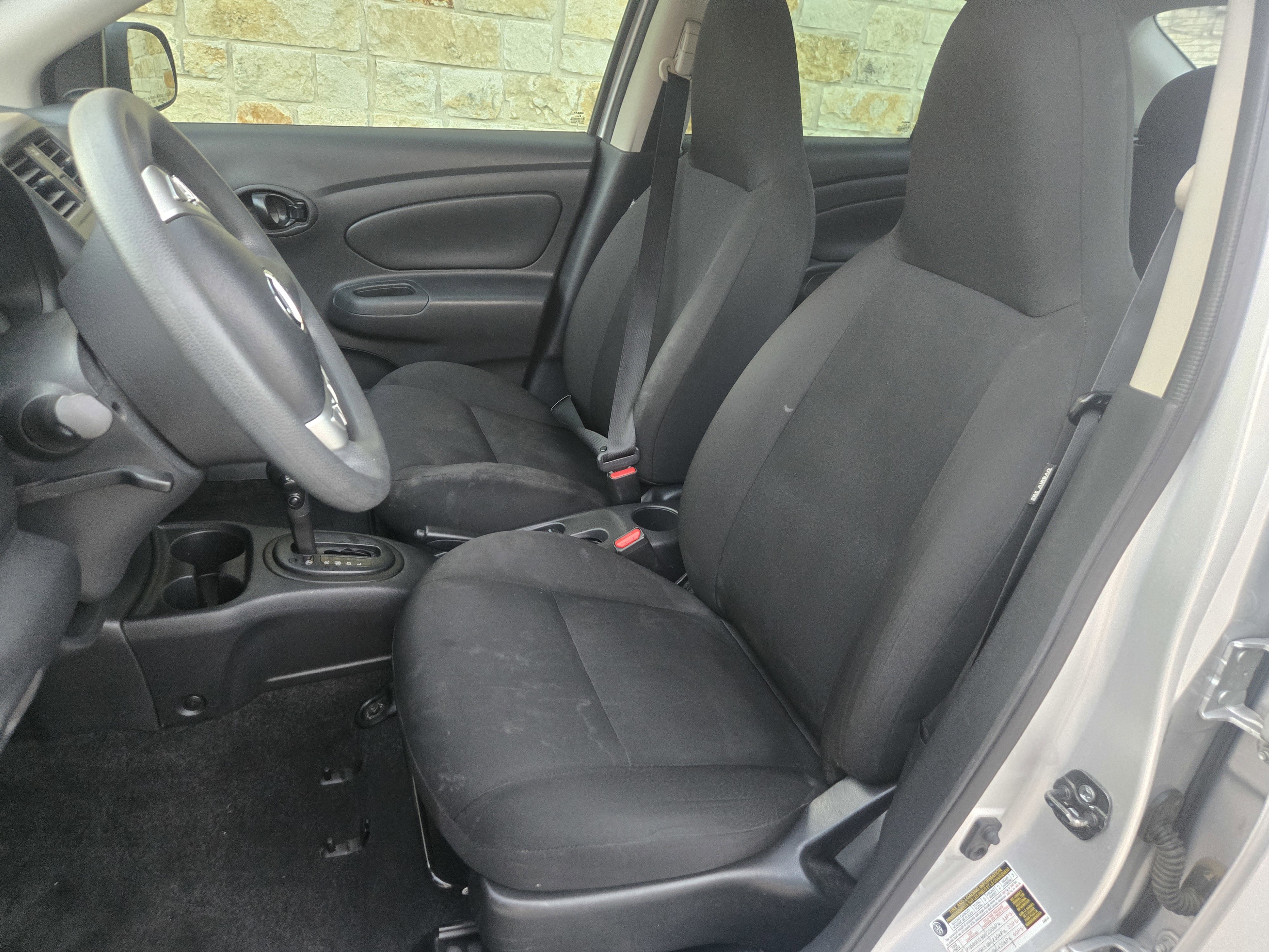 Used 2015 Nissan Versa S Plus image 5