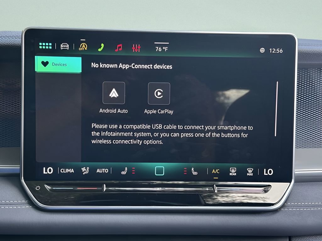 New 2026 Volkswagen Tiguan SE R-Line image 18