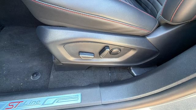 New 2026 Ford Explorer ST-Line w/ ST-Line Street Pack AWD/4WD image 21