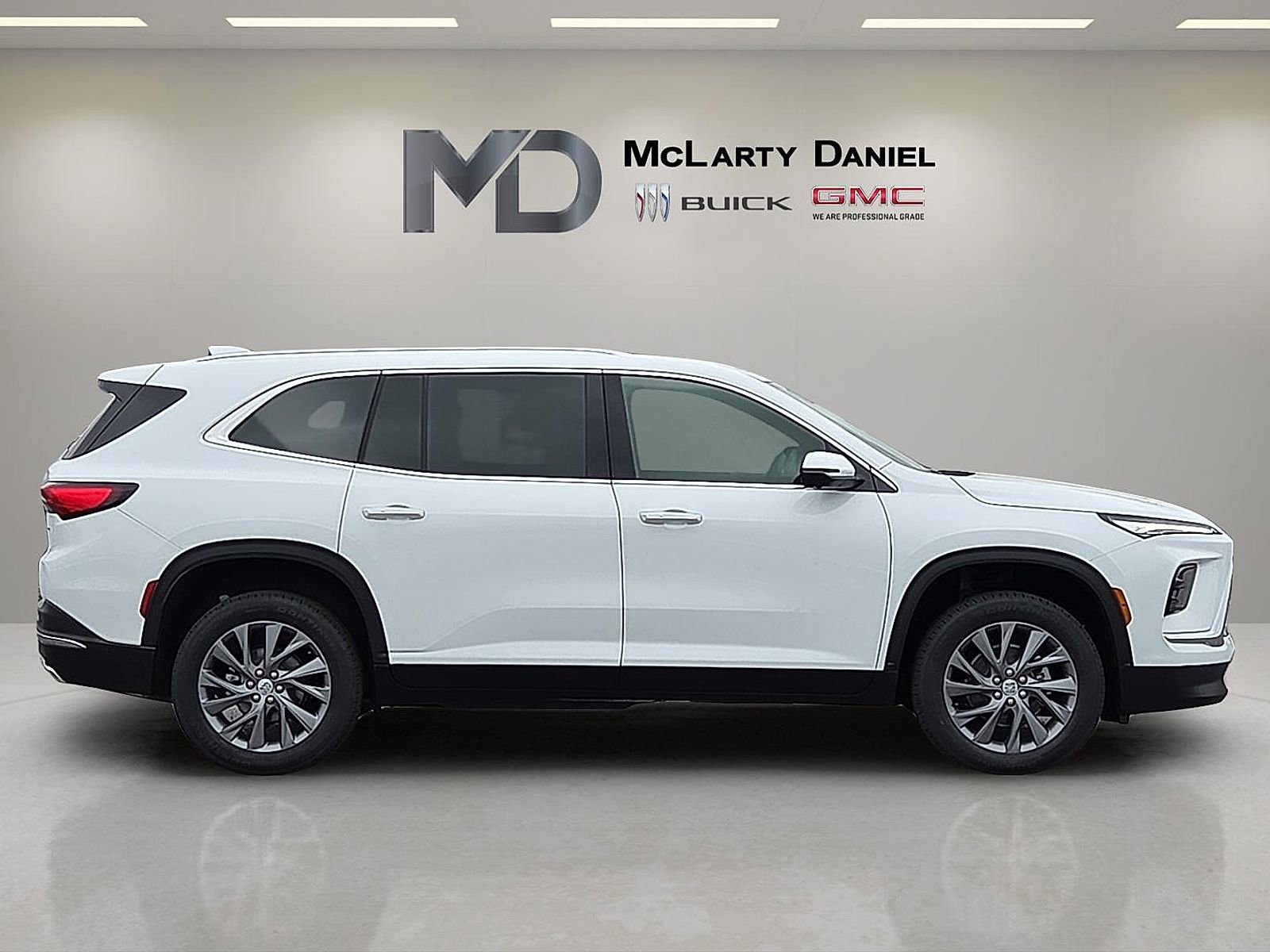 New 2026 Buick Enclave Preferred image 6