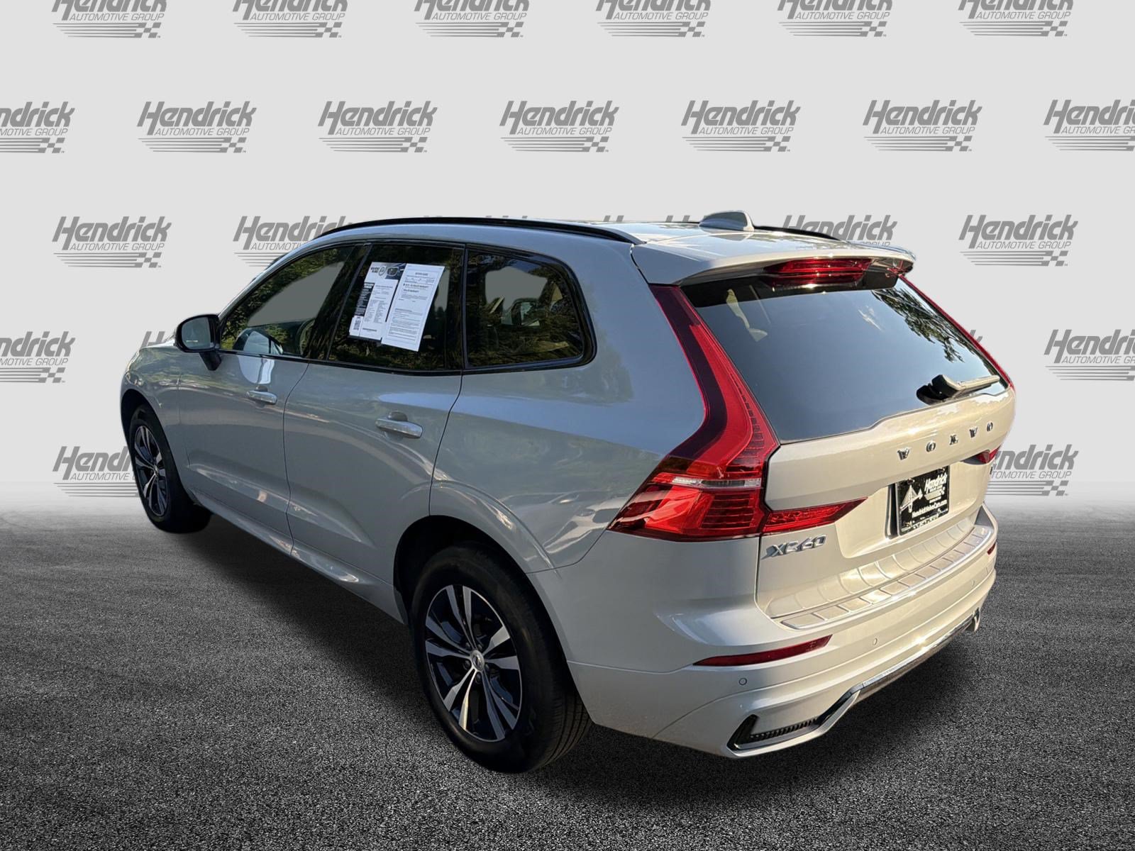 Certified 2024 Volvo XC60 B5 Core w/ Protection Package Premier AWD/4WD image 8