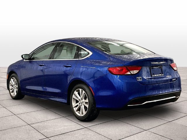 Used 2015 Chrysler 200 Limited FWD image 11