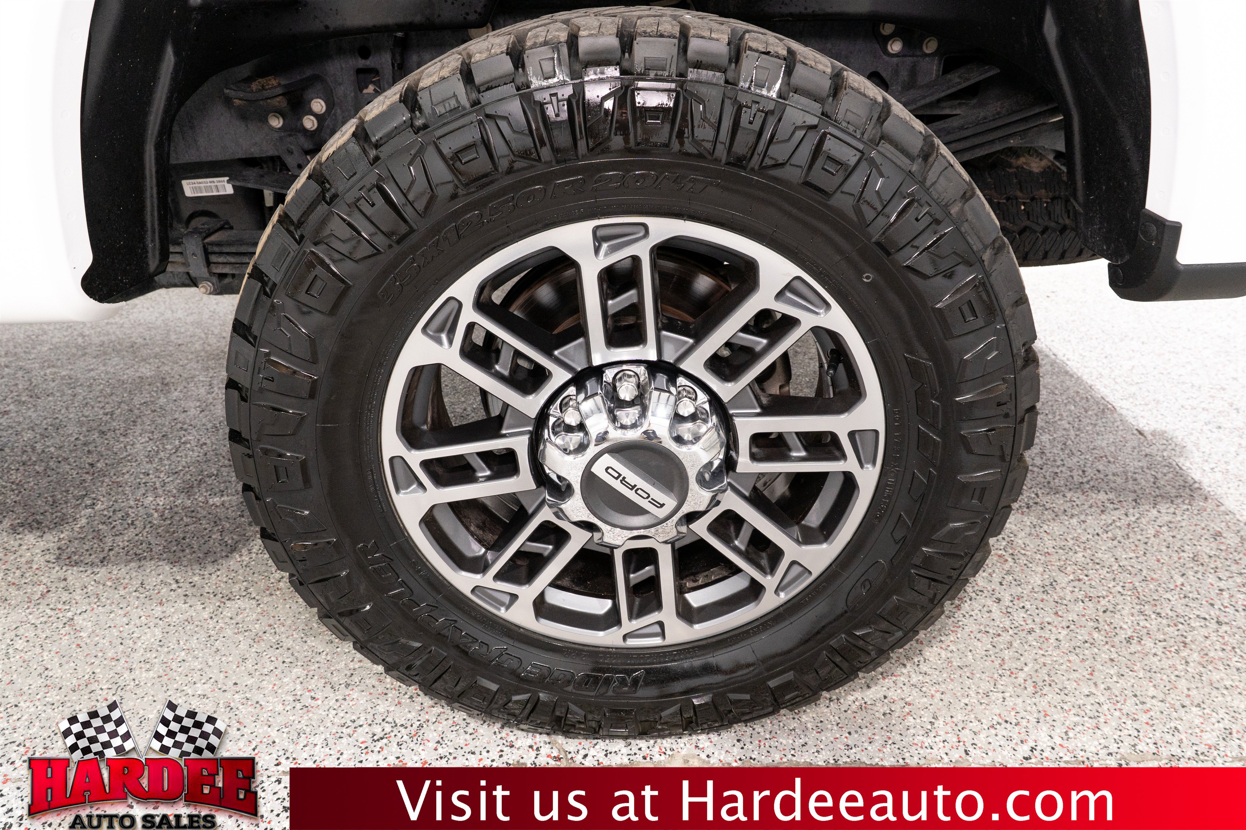 Used 2024 Ford F250 Limited AWD/4WD image 10