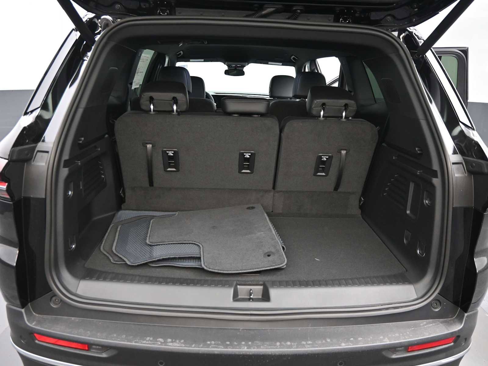 New 2026 Buick Enclave Preferred image 13