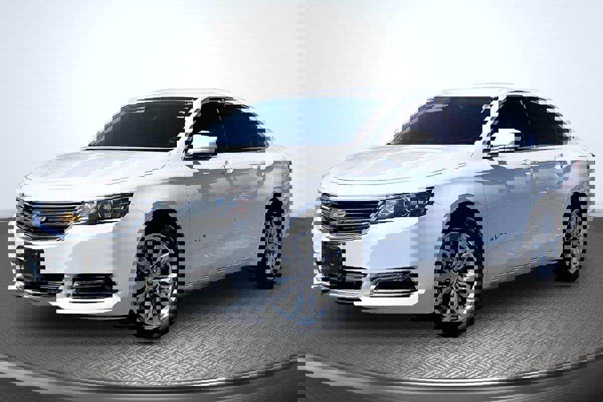 Used 2019 Chevrolet Impala LT image 12