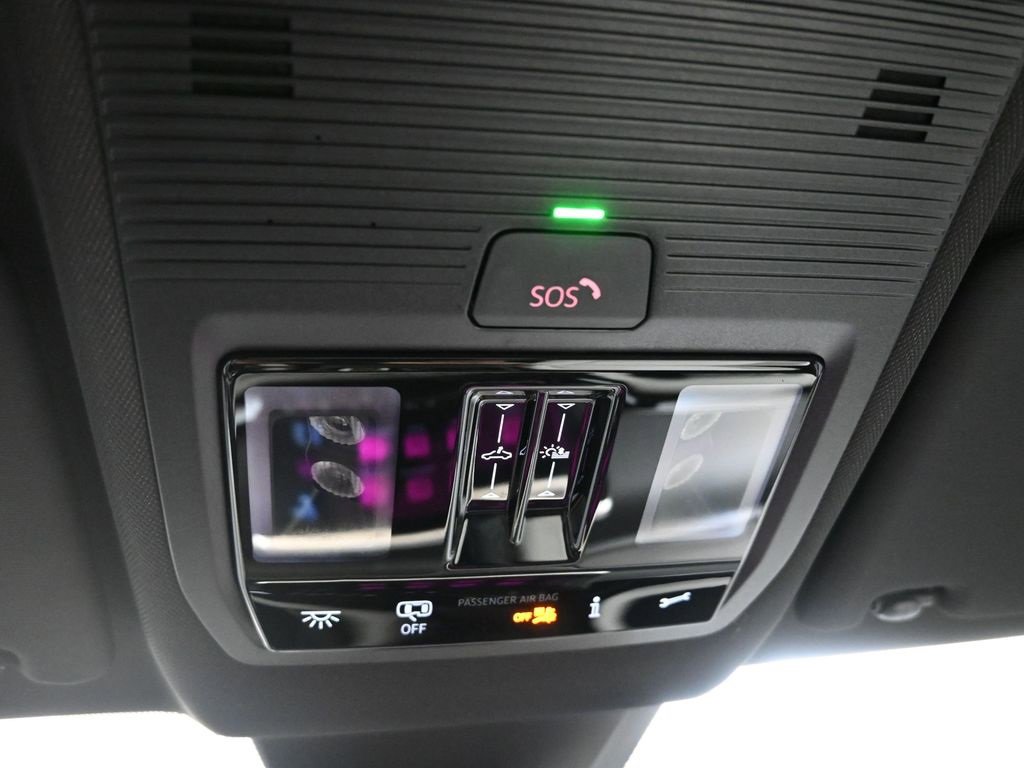 Certified 2025 Volkswagen Atlas Cross Sport SEL Premium R-Line image 36