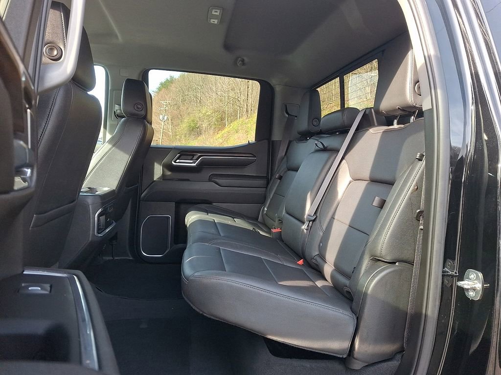 Used 2022 GMC Sierra 1500 SLT w/ SLT Premium Plus Package image 10