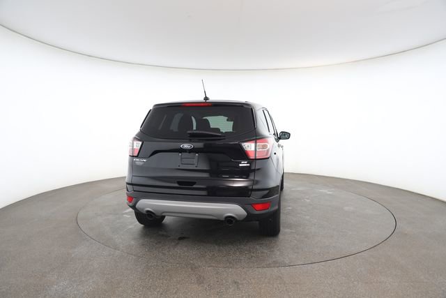 Used 2017 Ford Escape SE image 16