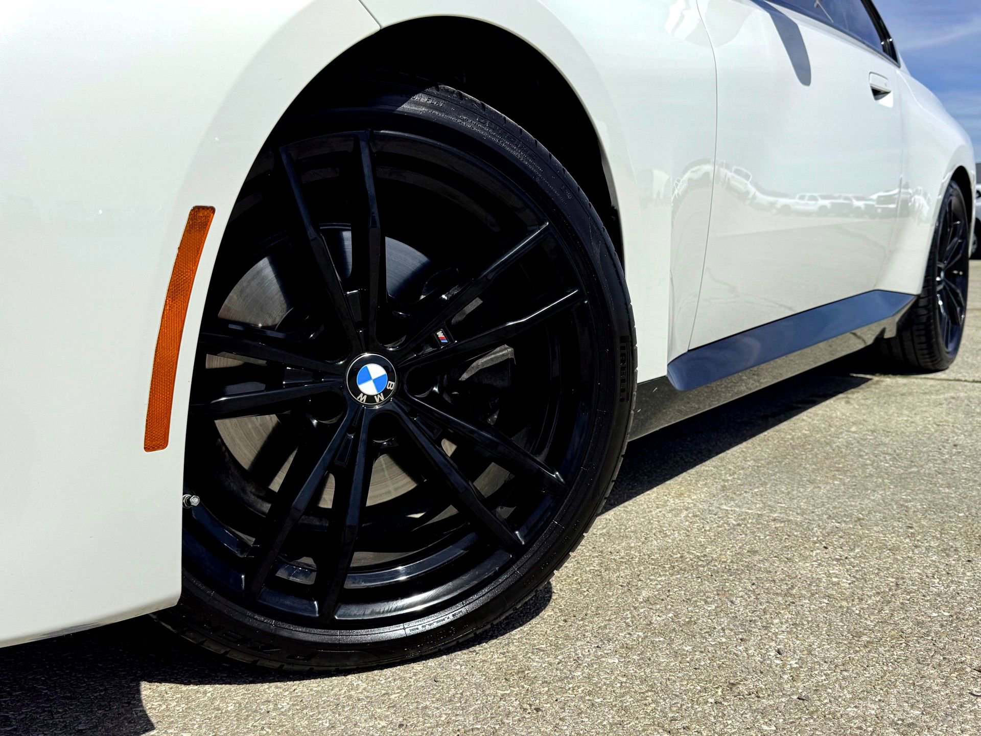 Used 2023 BMW 230i 230i M Sport w/ M Sport Package image 2