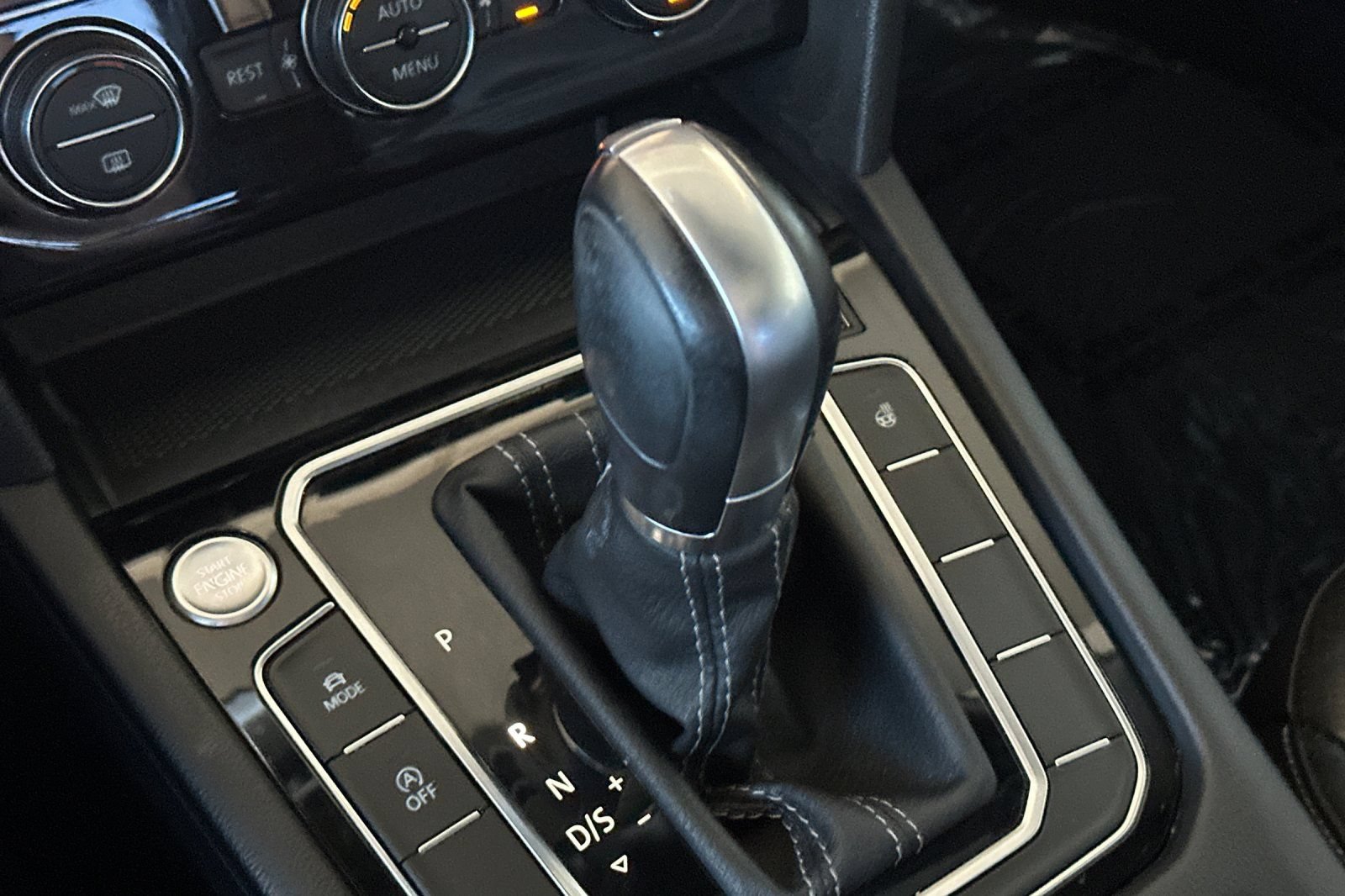 Used 2019 Volkswagen Arteon SEL Premium AWD/4WD image 23