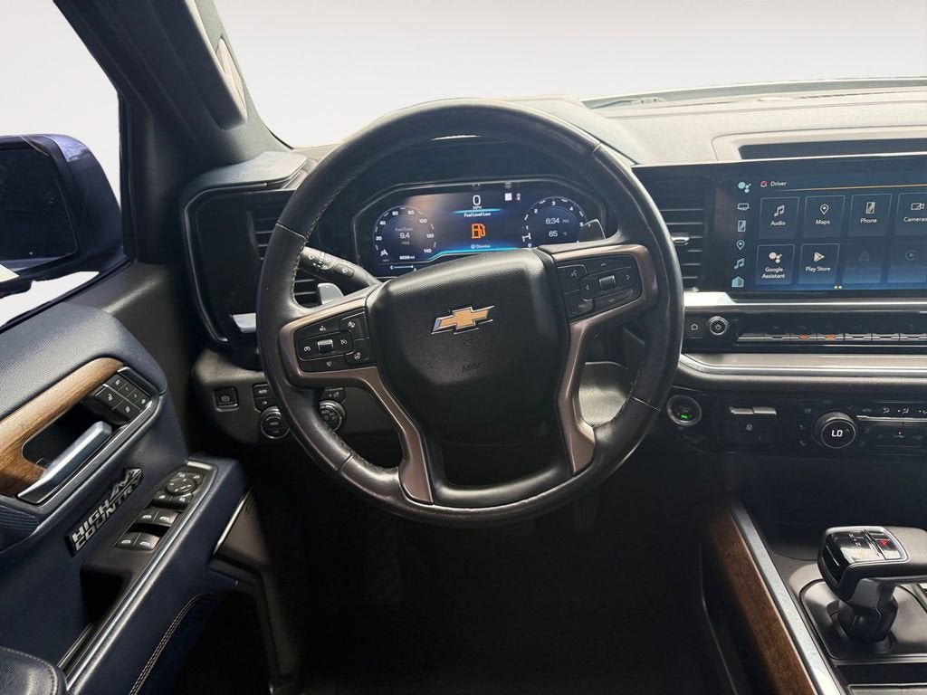 Used 2023 Chevrolet Silverado 1500 High Country w/ Technology Package AWD/4WD image 12