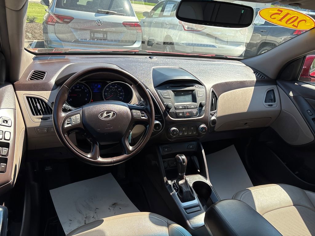 Used 2015 Hyundai Tucson SE image 11