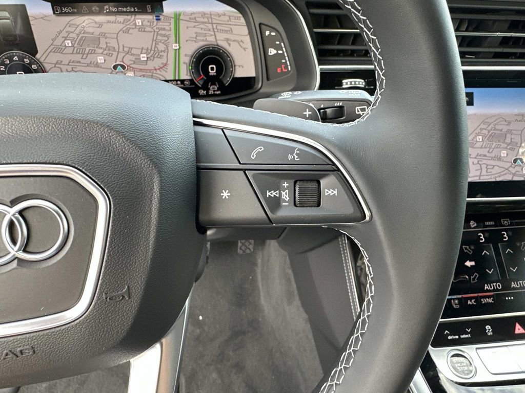New 2025 Audi Q7 3.0T Premium Plus image 19