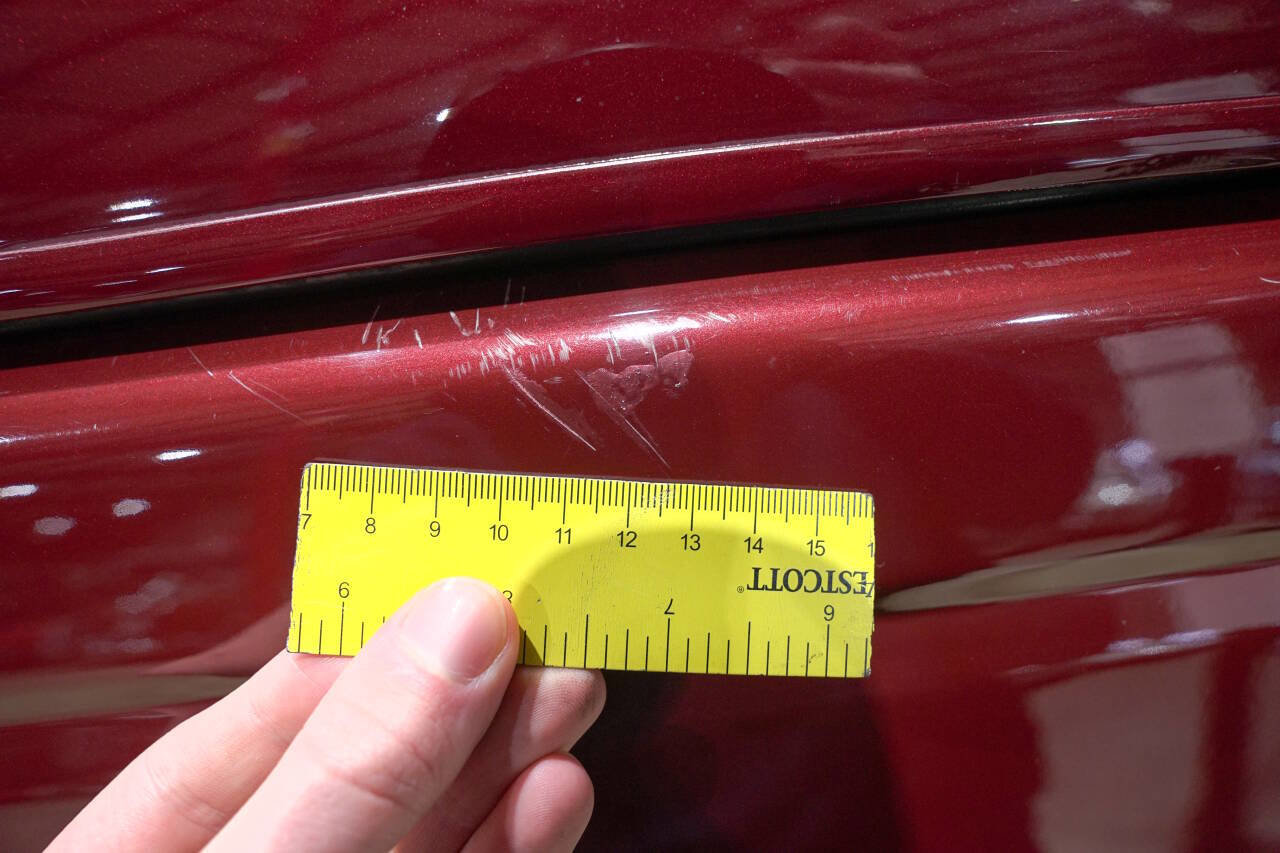 Used 1998 GMC Sierra 1500 2WD Extended Cab w/ Imagemax Pkg image 40