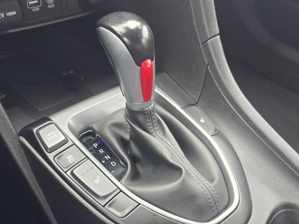 Used 2021 Hyundai Veloster Turbo FWD image 24