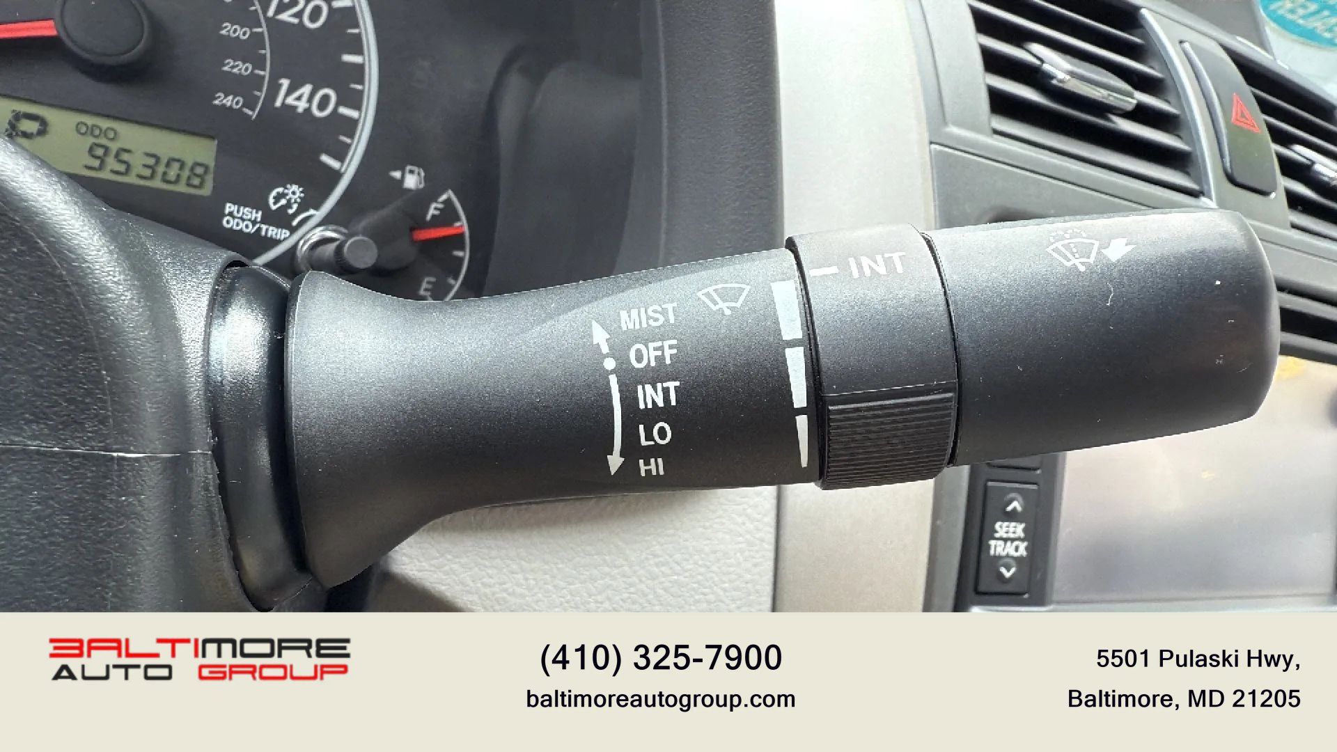 Used 2013 Toyota Corolla LE image 39