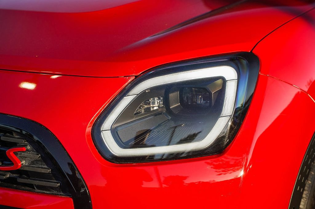 Used 2025 MINI Cooper Countryman S image 5