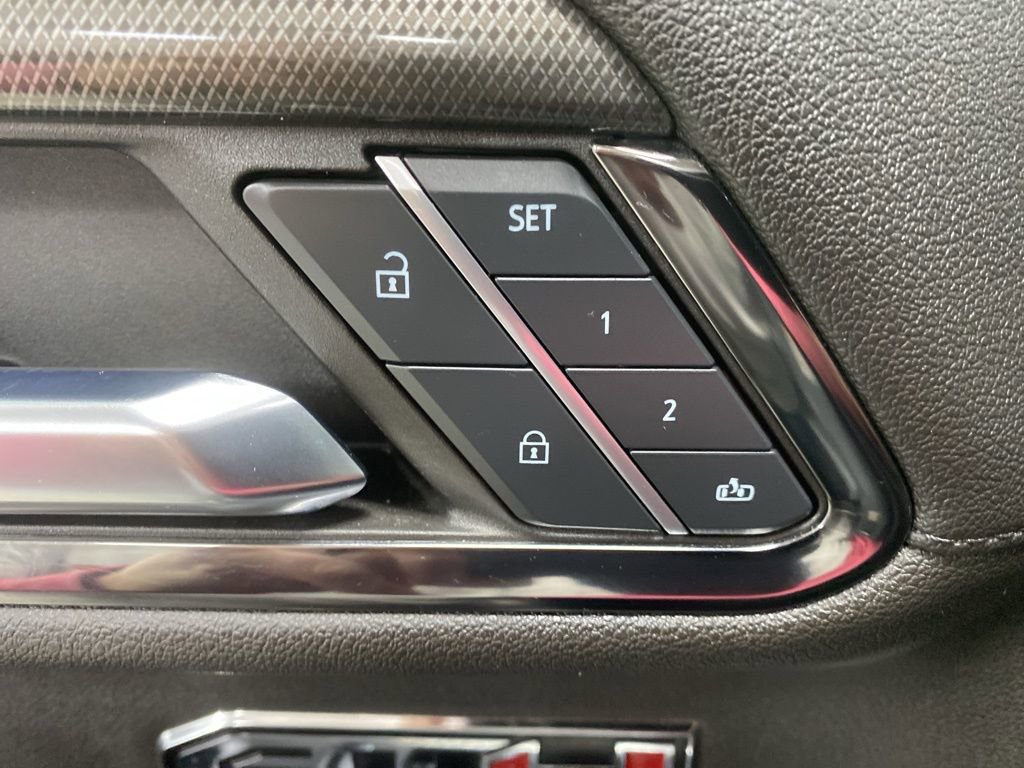 Used 2024 GMC Sierra 1500 AT4 w/ AT4 Premium Package image 37