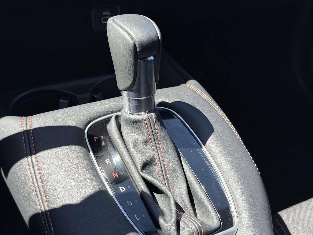 Certified 2025 Honda HR-V Sport image 26