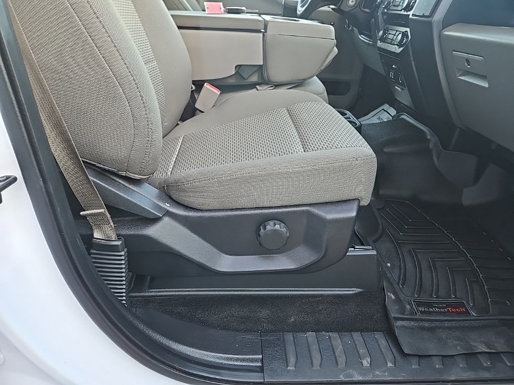 Used 2015 Ford F150 XLT image 71