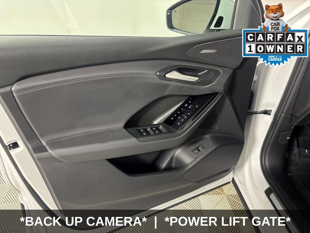 Used 2025 Audi Q6 e-tron Premium Plus w/ Premium Plus image 13