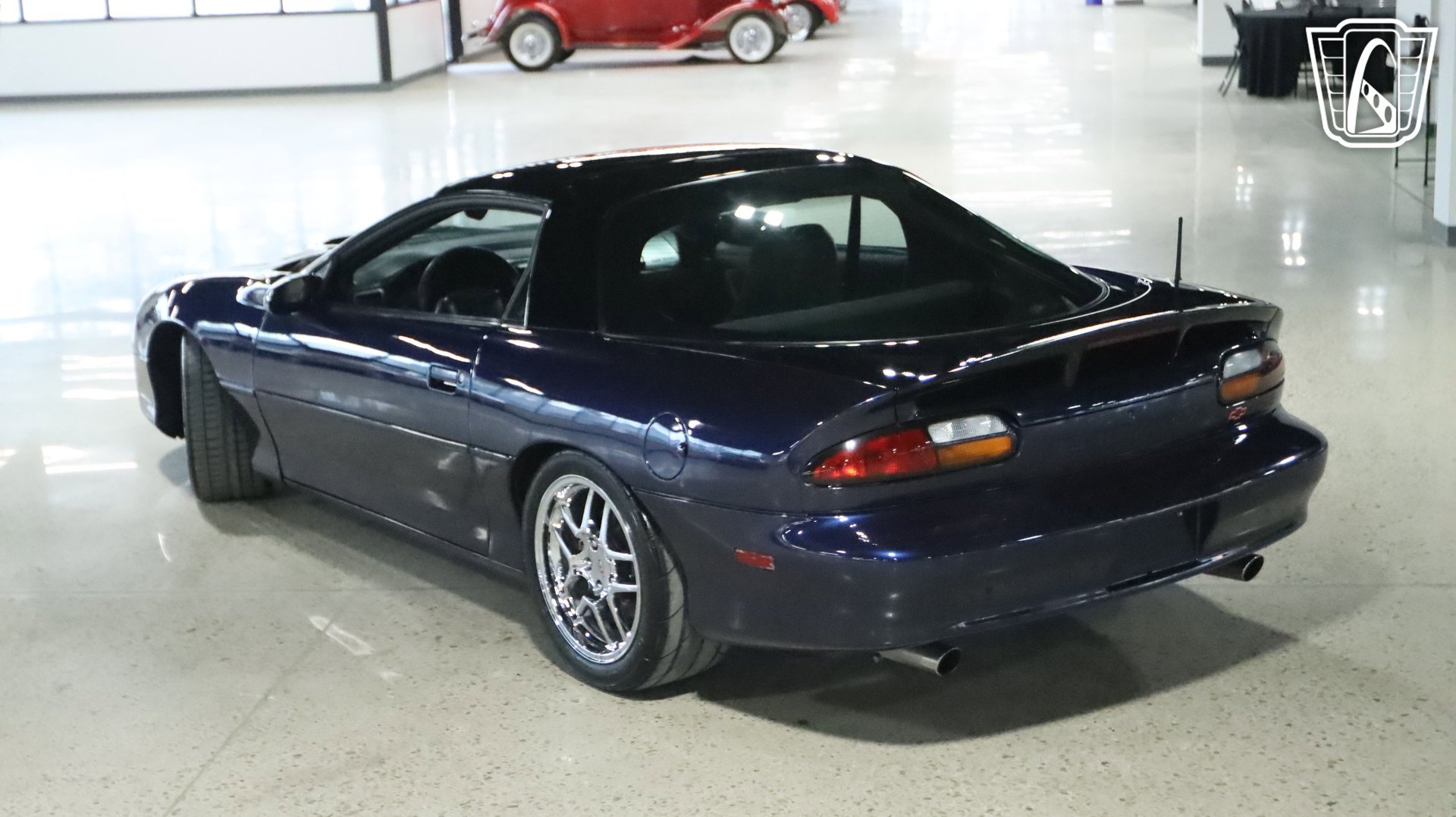Used 2001 Chevrolet Camaro Z28 RWD image 9