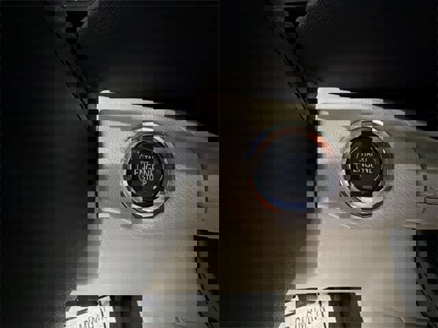 Used 2023 Buick Envision Avenir image 50