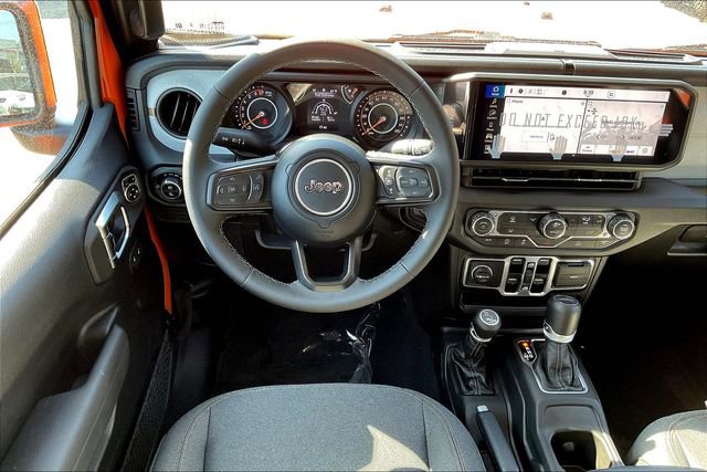 New 2025 Jeep Gladiator Sport image 16