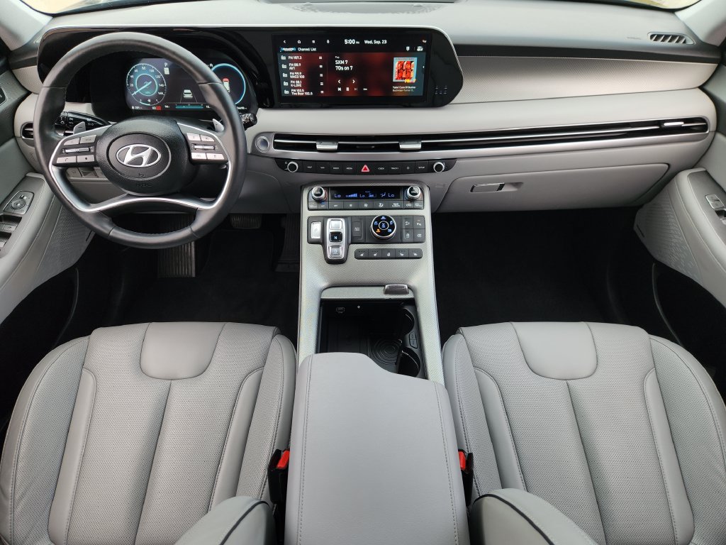 Used 2023 Hyundai Palisade SEL w/ Premium Package AWD/4WD image 21
